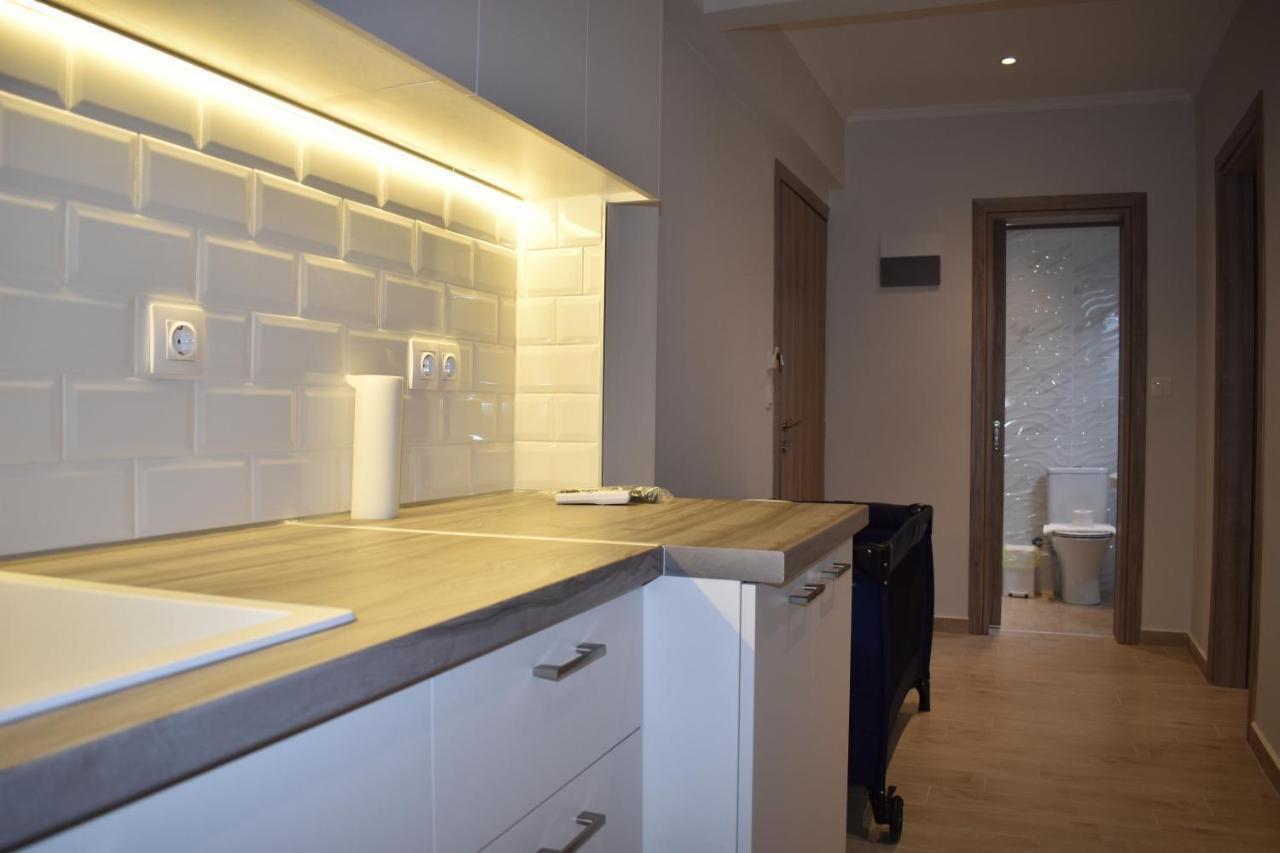 Sea View Luxury Apartment In Nea Kallikratia. Nea Kallikrateia ภายนอก รูปภาพ