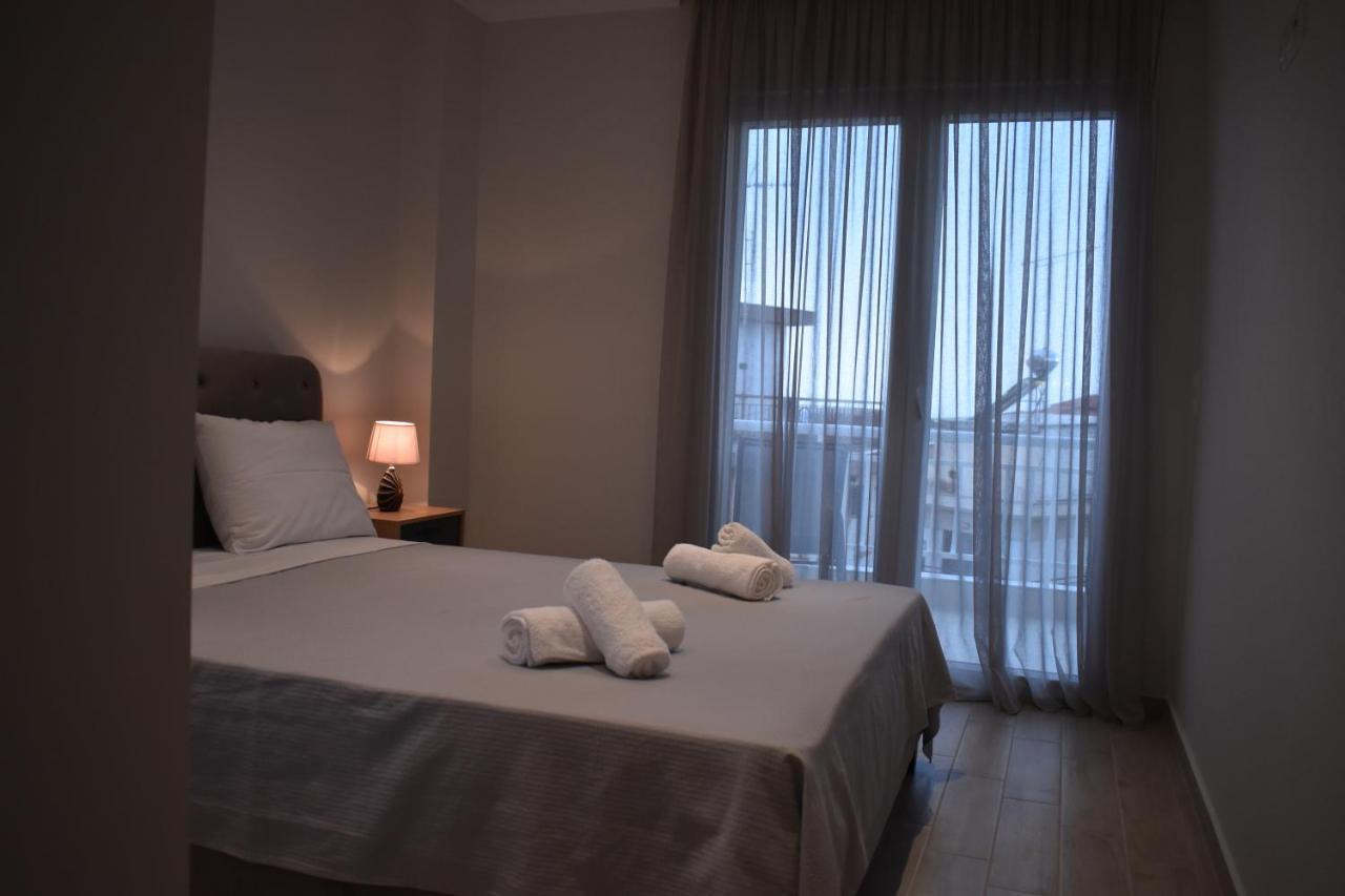 Sea View Luxury Apartment In Nea Kallikratia. Nea Kallikrateia ภายนอก รูปภาพ