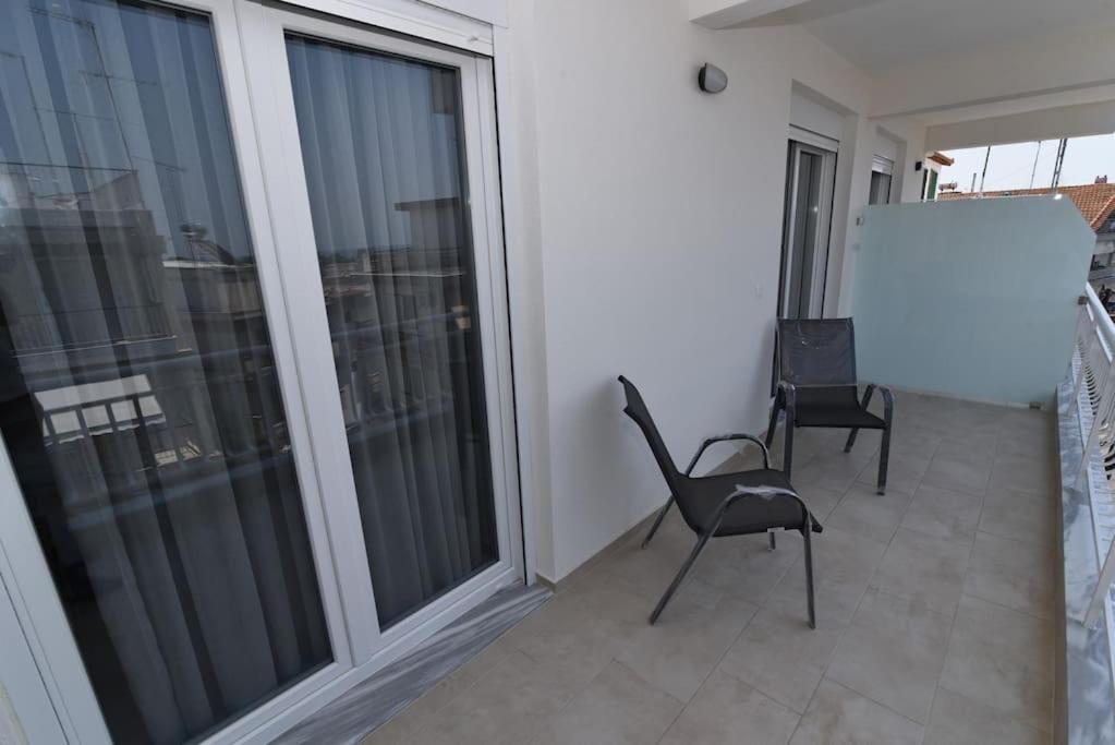 Sea View Luxury Apartment In Nea Kallikratia. Nea Kallikrateia ภายนอก รูปภาพ