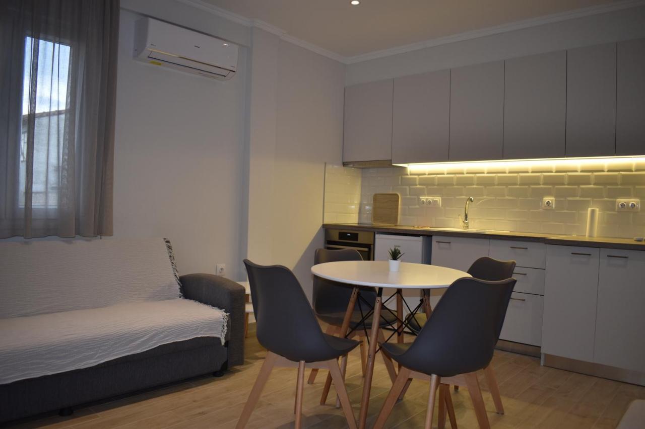 Sea View Luxury Apartment In Nea Kallikratia. Nea Kallikrateia ภายนอก รูปภาพ