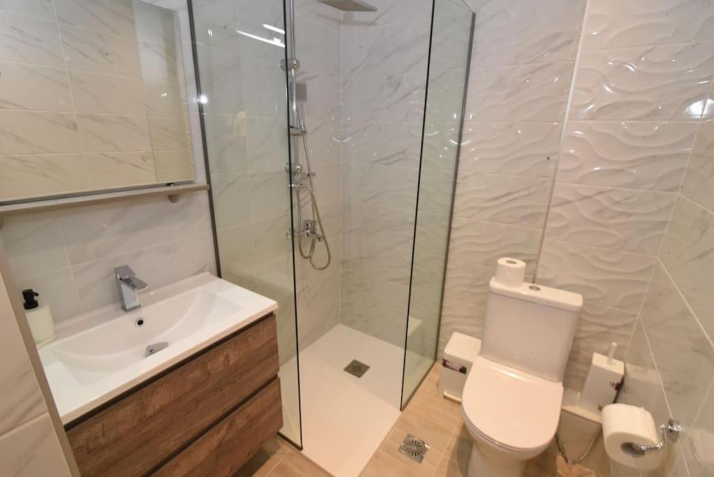 Sea View Luxury Apartment In Nea Kallikratia. Nea Kallikrateia ภายนอก รูปภาพ