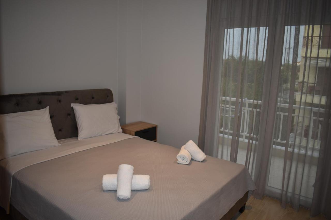 Sea View Luxury Apartment In Nea Kallikratia. Nea Kallikrateia ภายนอก รูปภาพ