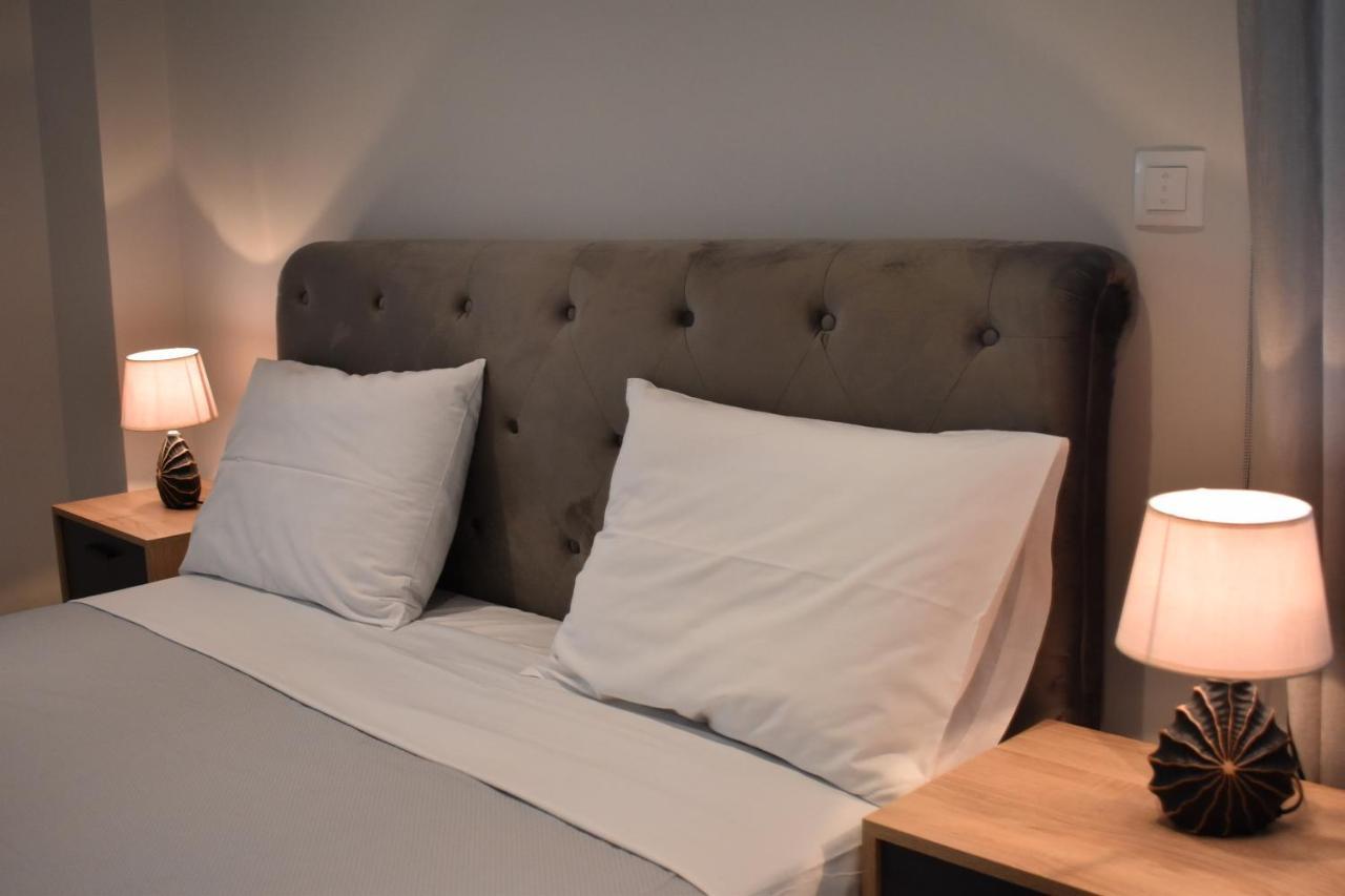 Sea View Luxury Apartment In Nea Kallikratia. Nea Kallikrateia ภายนอก รูปภาพ
